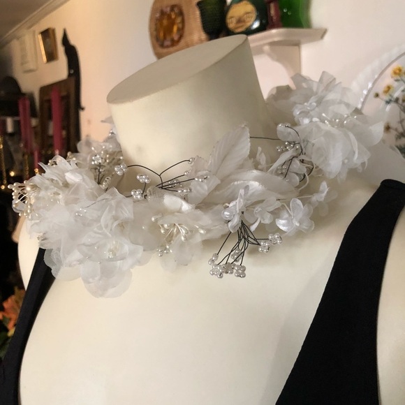 Vintage White Crown Veil